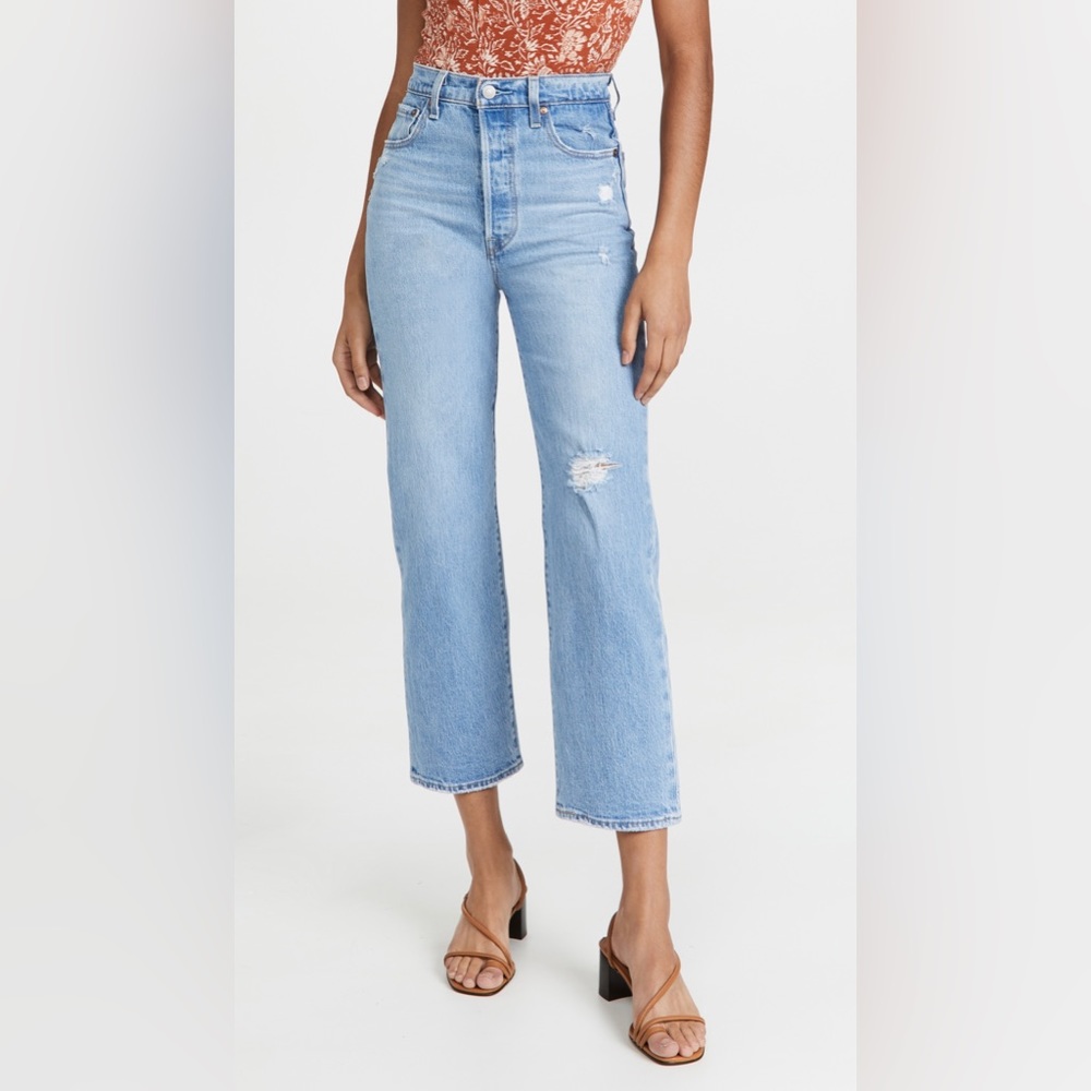 Ribcage Straight Ankle Jeans